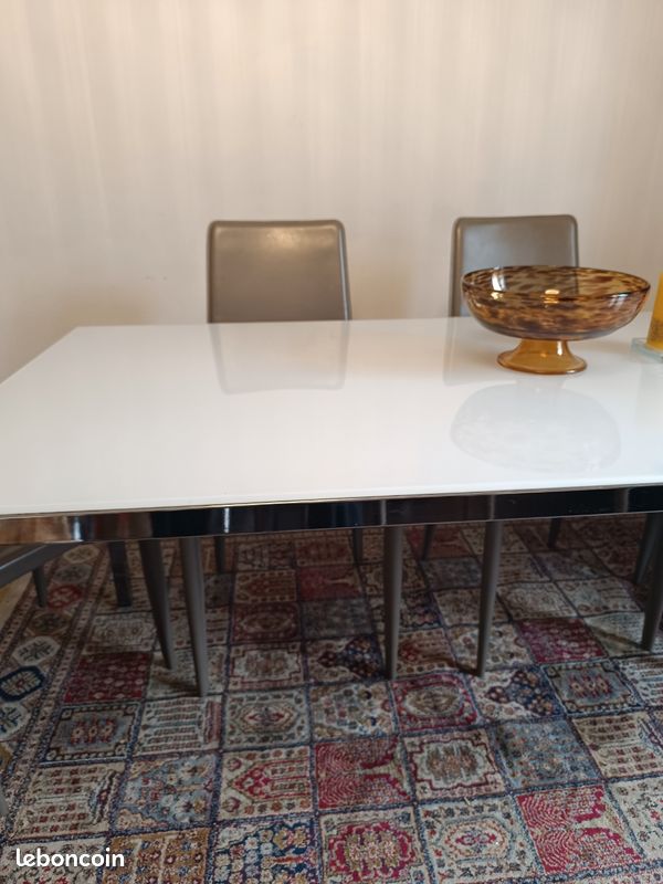 Table ikea (image 3)