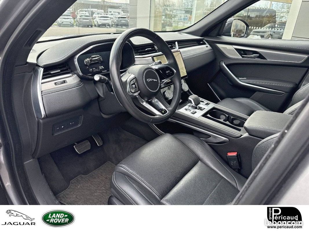 JAGUAR F-Pace 2.0 - P400e PHEV AWD BVA8 R-Dynamic SE (image 9)