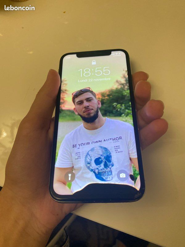 IPhone X (image 1)