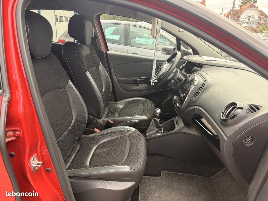 Renault Captur 1.5 DCI 110 Intens (image 9)