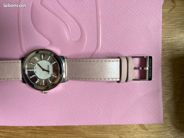 Horloge Armani Exchange Ax5300 SWAROVSKI Montre Comme Neuve