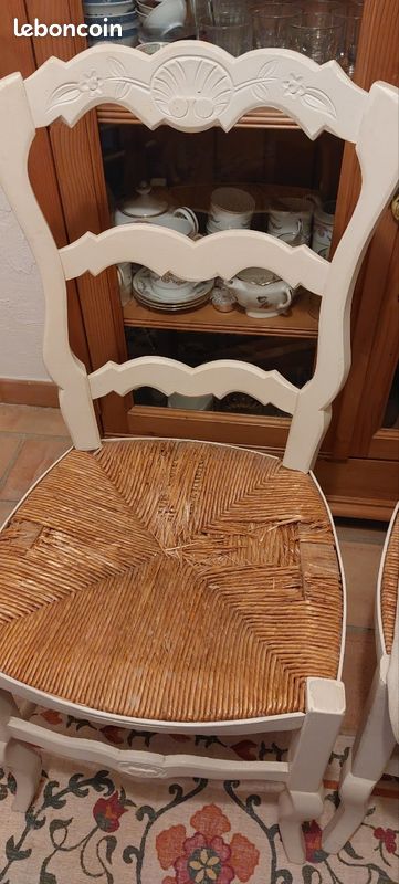 4 chaises provençales blanc cassé (image 3)