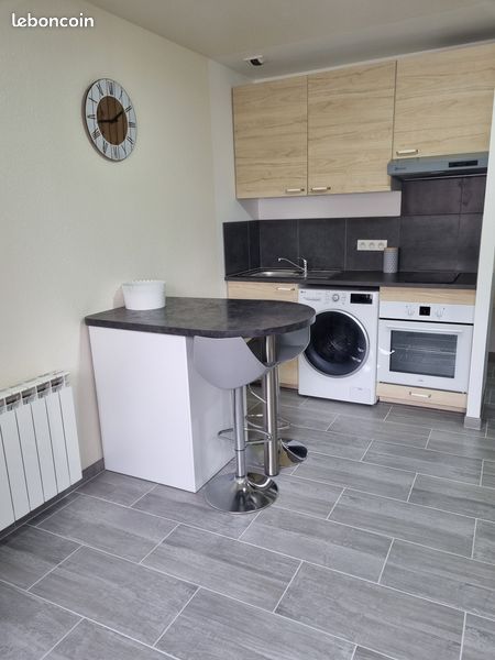 Appartement 1 pièce 27 m² · à Vizille · 27 m² · 500 €