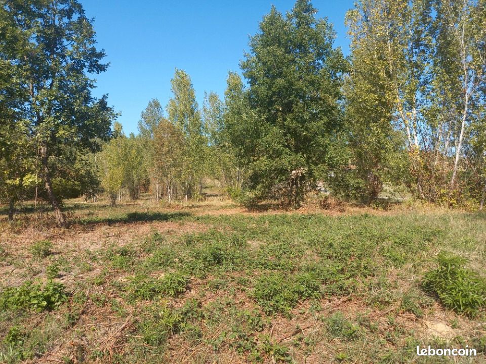 Terrain 742 m² Mezens · à Mézens · 90 000 €