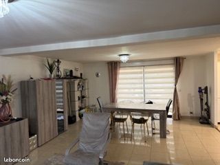 Maison 6 pièces 115 m² · à Vaujours · 115 m² · 445 000 €