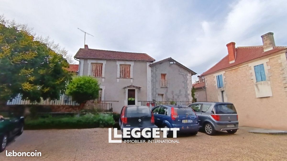 Maison 5 pièces 105 m² · à Grand-Brassac · 105 m² · 55 600 €