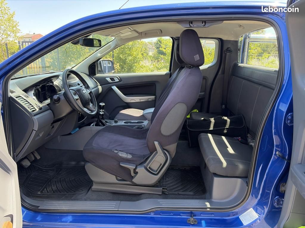 FORD RANGER 2.2 TDCi 150 cv SUPER CABINE XLT Sport / Attelage + moteur 35000 km (facture ford) (image 11)
