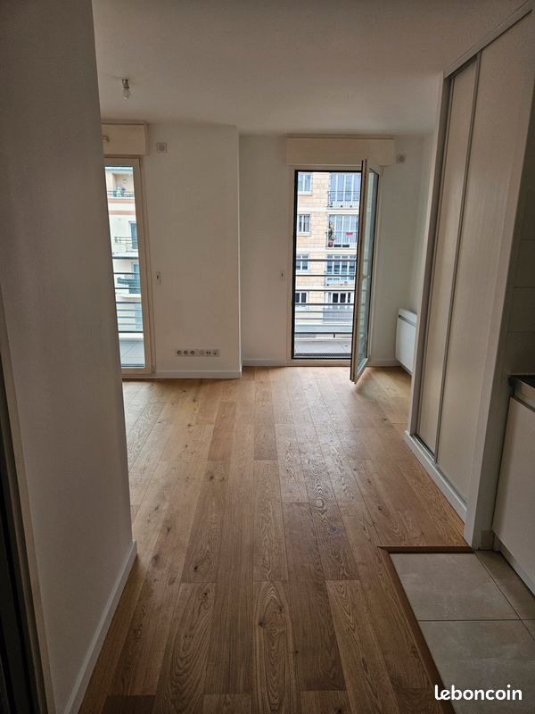 Appartement 1 pièce 27 m² · à Courbevoie · 27,4 m² · 1 010 €/mois