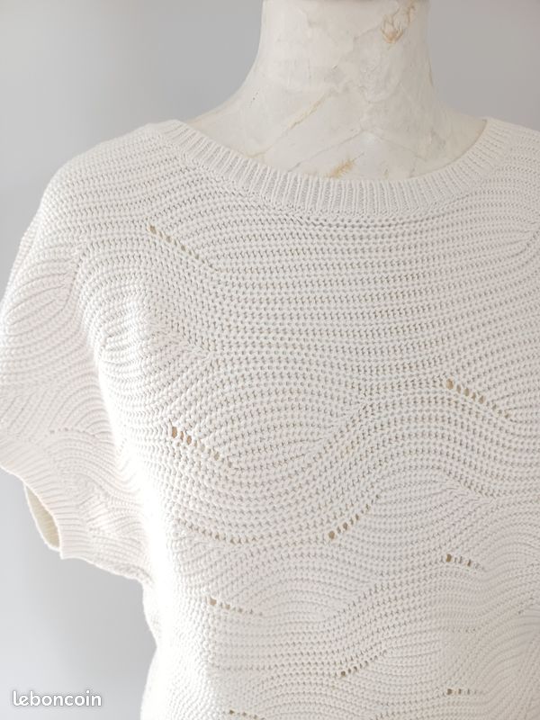 Pull sans manche blanc cassé (image 2)
