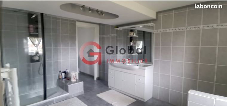 Maison 6 pièces 160 m²