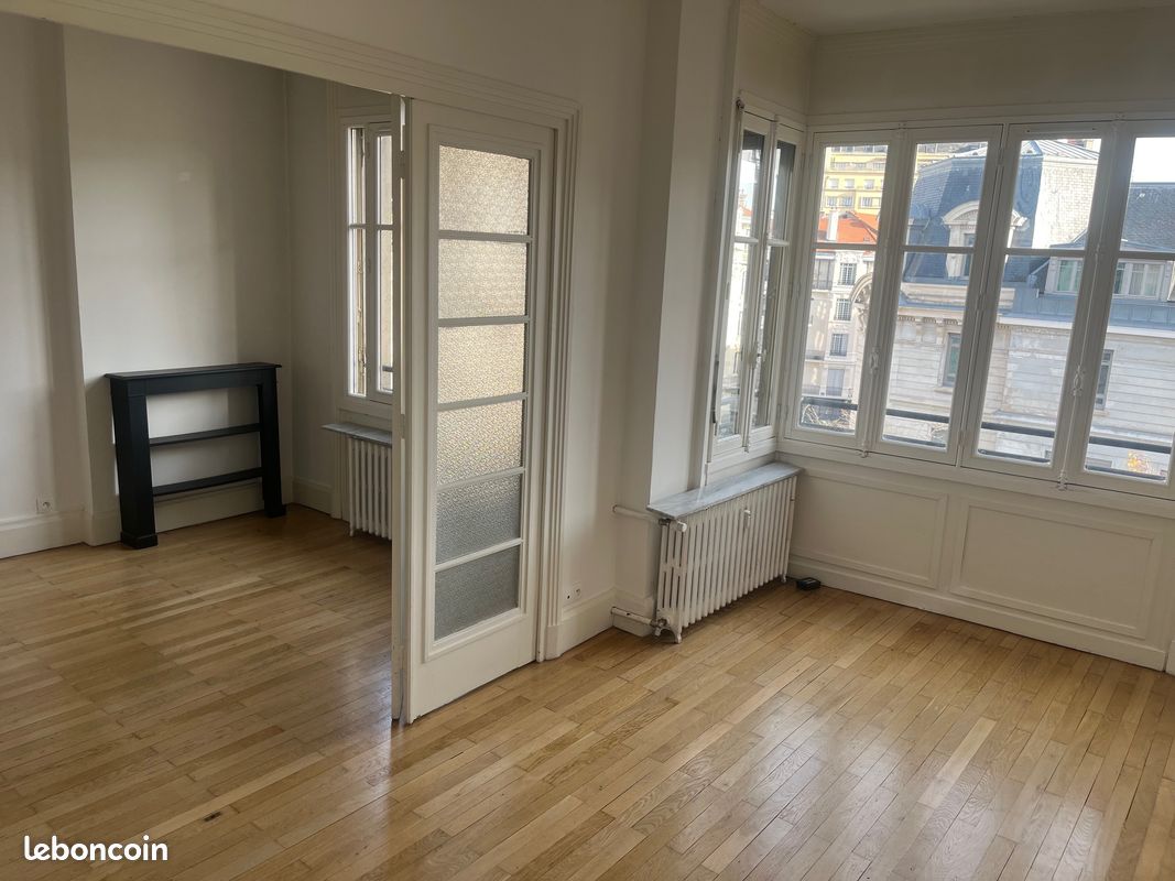 Appartement 3 pièces 73 m² · à Saint-Étienne · 73 m² · 740 €/mois
