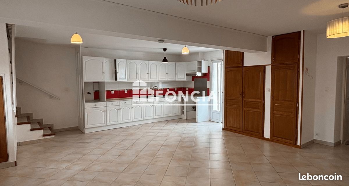 Appartement 5 pièces 93 m² · à Étampes · 93 m² · 1 010 €/mois
