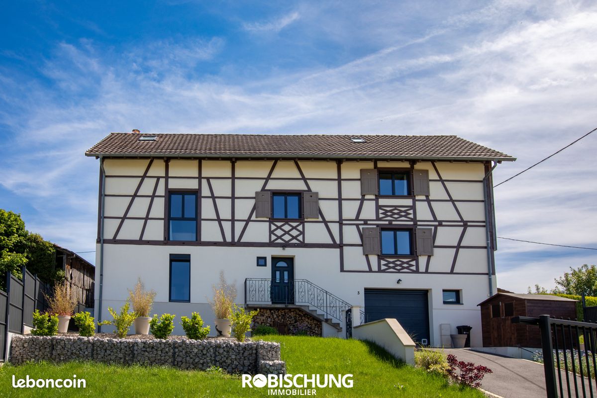Maison 6 pièces 239 m² · à Stetten · 239 m² · 660 000 €