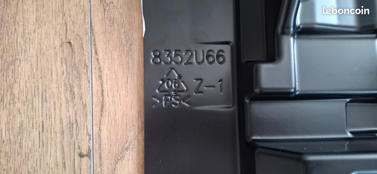 Makita ( moule pour scie sauteuse DJV184 de chez MAKITA ) (image 4)