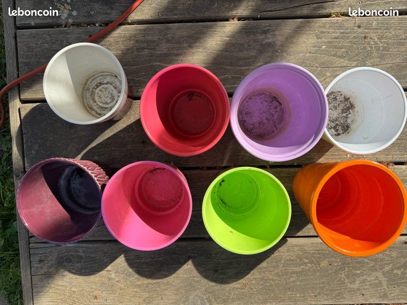 Cache pot (image 3)