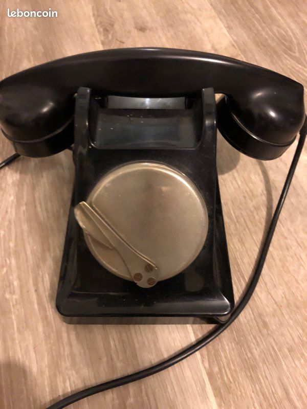 Téléphone 1950s (image 1)