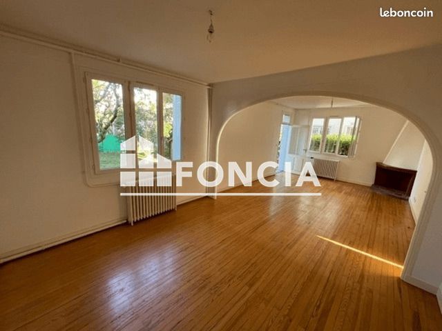 Maison 5 pièces 130 m² · à Toulouse · 130 m² · 1 350 €/mois
