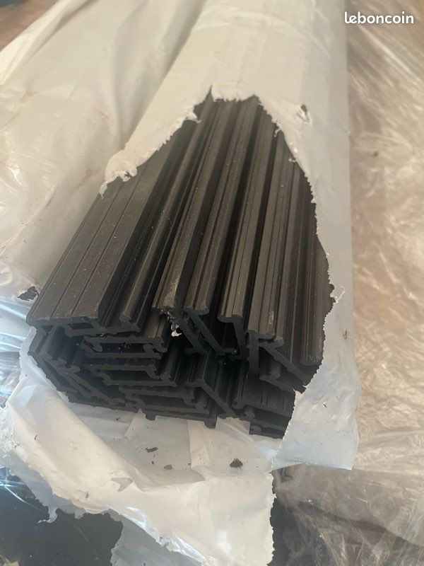 Tasseaux PVC imitation bois (image 2)