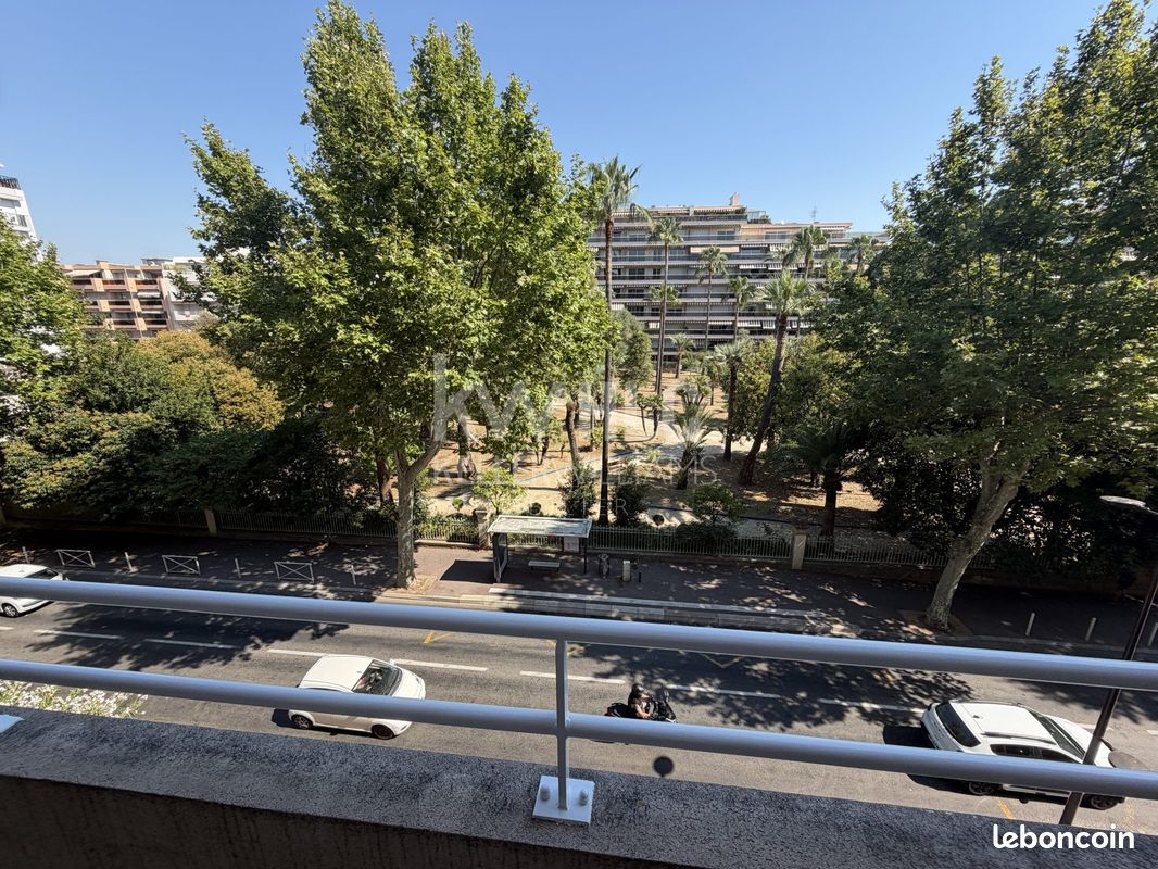 Appartement 3 pièces 66 m² · à Antibes · 66 m² · 445 000 €