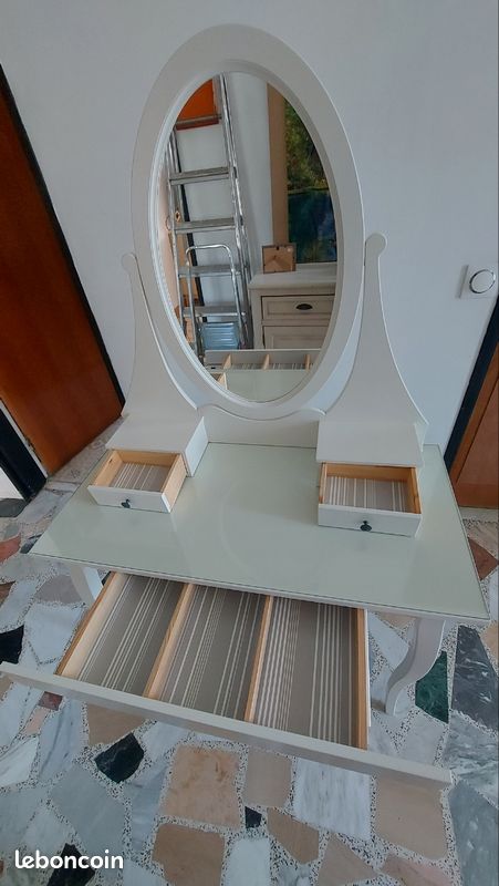 Coiffeuse (image 8)