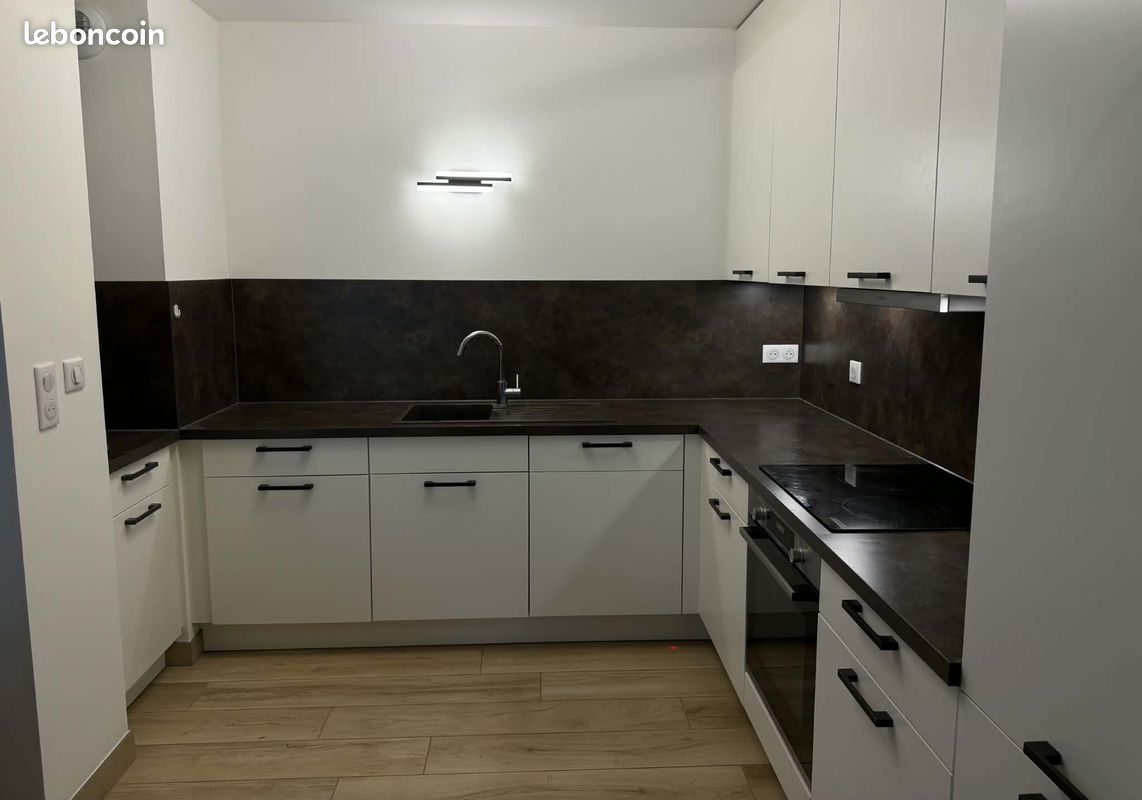 Appartement 2 pièces 49 m² · à Saint-Louis · 49 m² · 1 240 €/mois