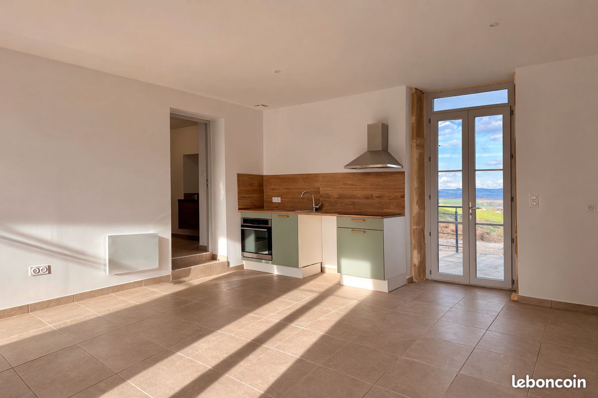 Maison 3 pièces 73 m² · à Vindry-sur-Turdine · 73 m² · 950 €/mois