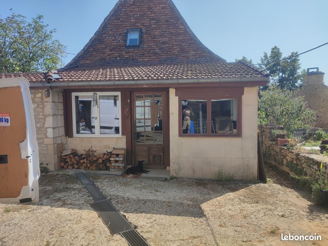 Appartement 2 pièces 45 m² · à Les Eyzies · 45 m² · 450 €
