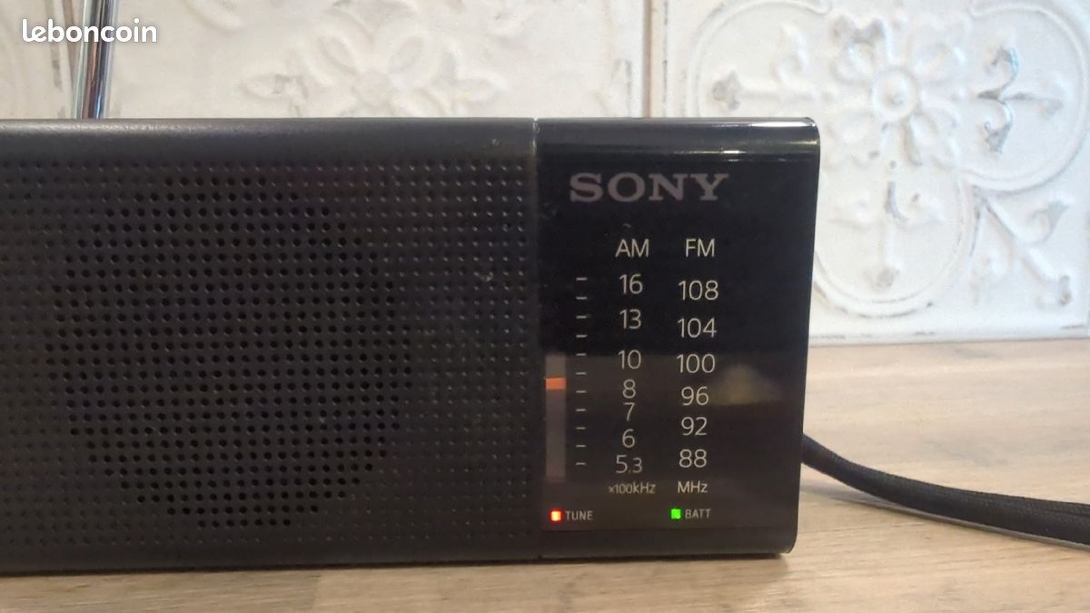 Radio compact Sony ICF P36 (image 4)