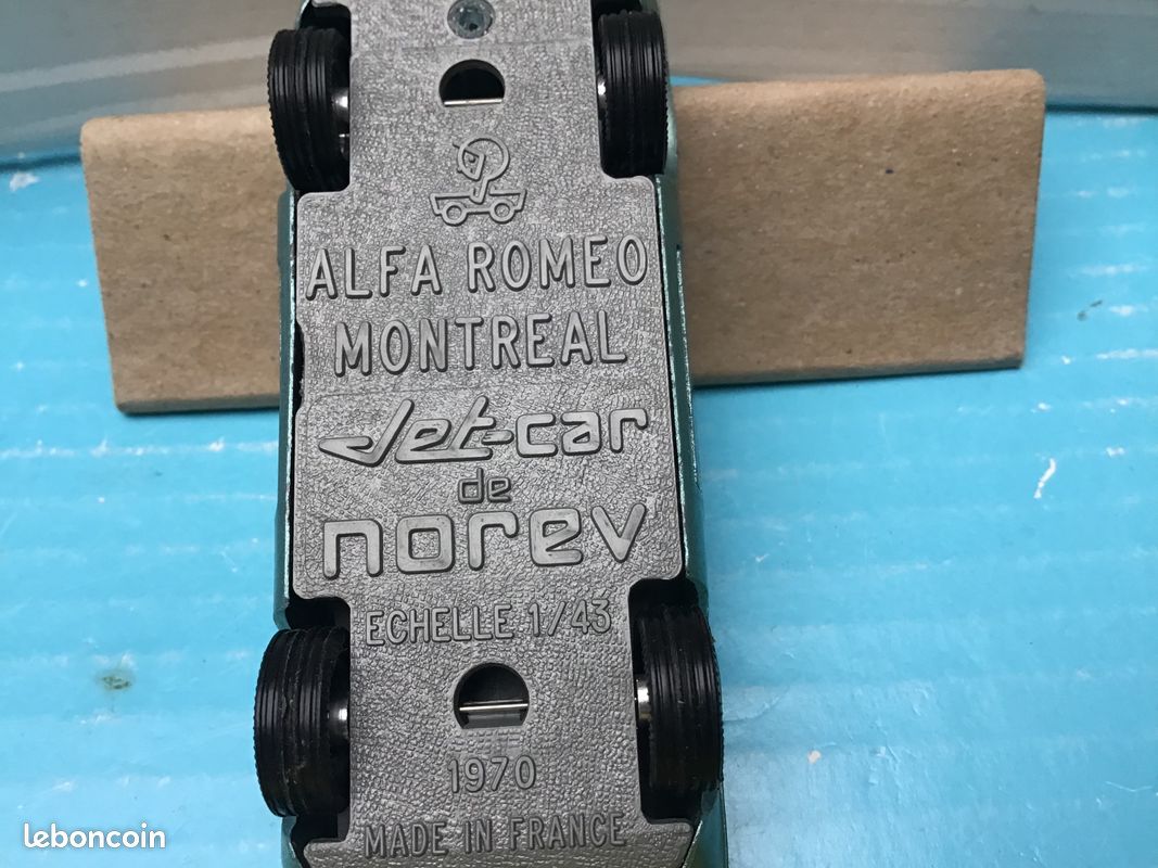 Alfa Romeo GTV verte (Norev) 1/18e