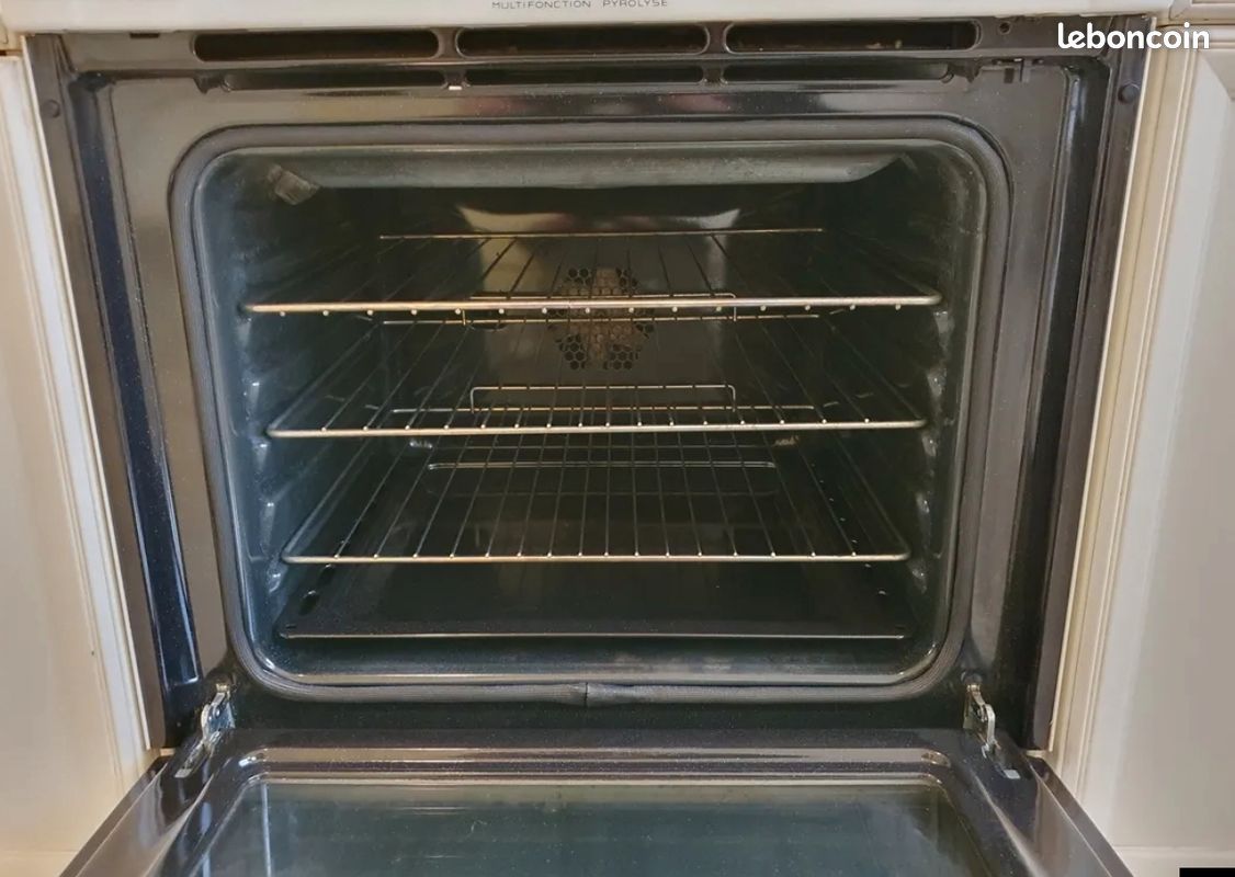Cuisinière Induction Brandt 4 Foyers Excellent État (image 2)