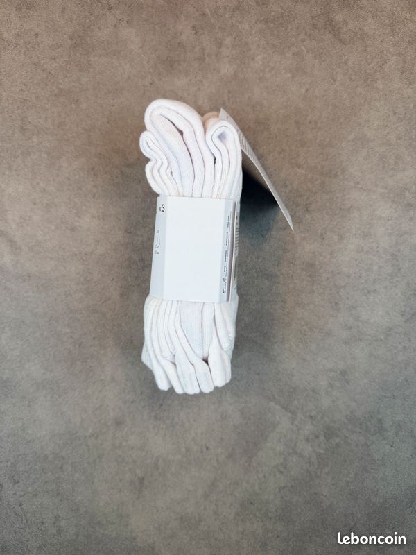 3 paires chaussettes Nike Everyday blanches Dri-FIT 38-42 neuves (image 4)
