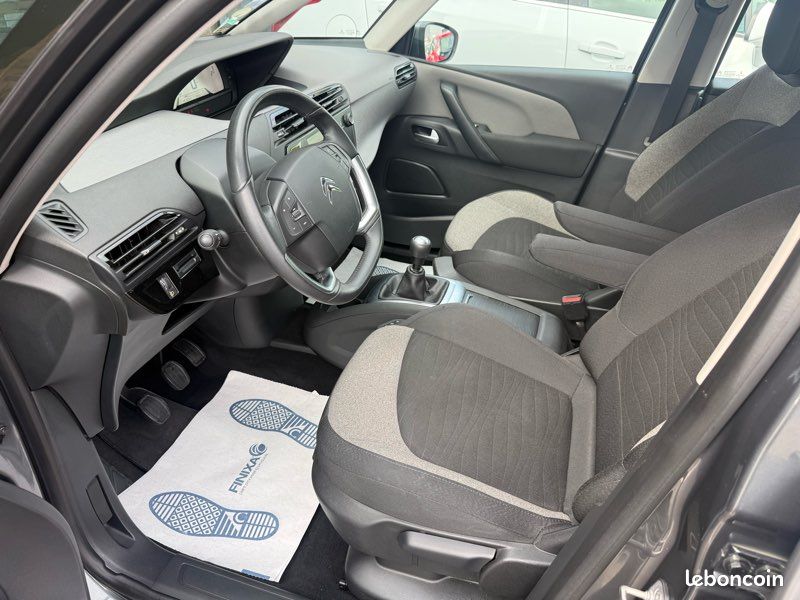 CITROËN C4 Picasso II 1.6 e-HDi 115 cv (image 7)