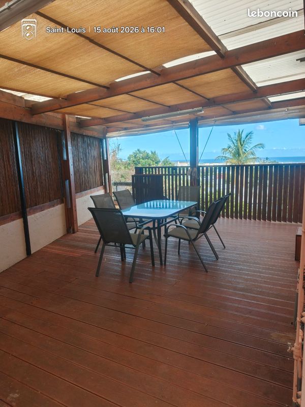 Maison 5 pièces 120 m² · à Saint-Louis · 120 m² · 1 300 €/mois