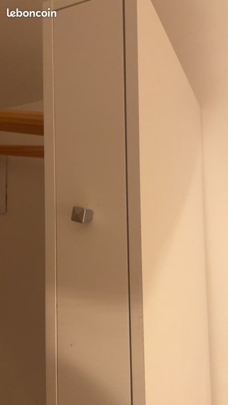 Bureau (image 4)