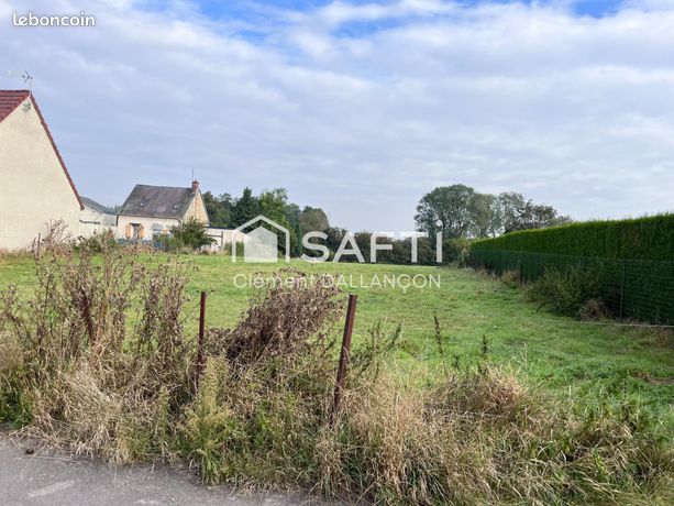 Terrain 8000 m² SAINT-QUENTIN