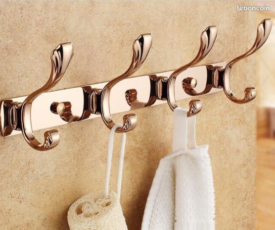 Crochet de salle de bain (image 1)