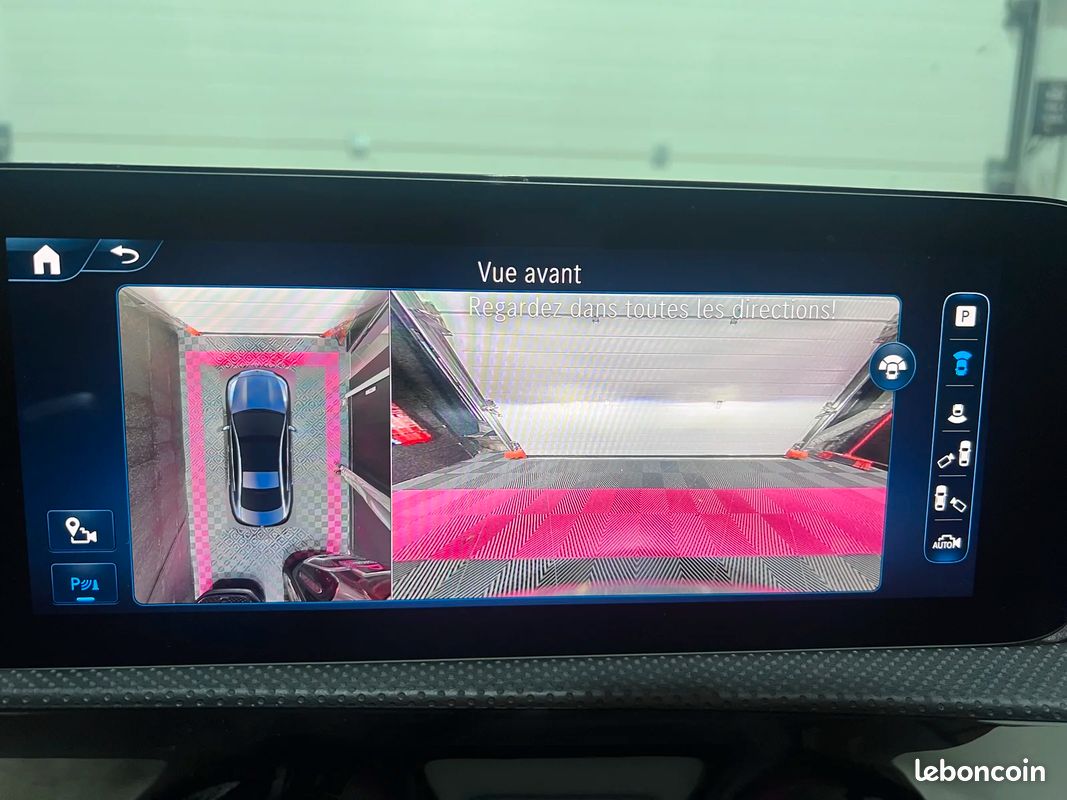 Mercedes-Benz CLASSE CLA 250e AMG Line - Suivi chez Mercedes - Full Options - Camera 360° - Carplay - Toit Ouvrant - Sieges avant Chauffants - Affichage tête haute (image 27)