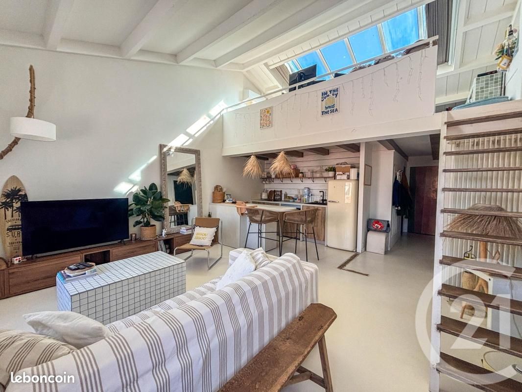 Appartement 2 pièces 56 m² · aux Sables-d'Olonne · 56 m² · 318 200 €