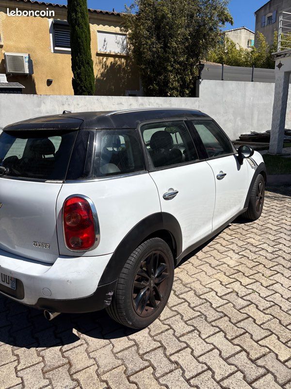 Mini Countryman Cooper 122 ch Pack Chili - 2011 - 114 000 km (image 2)