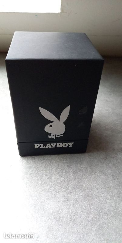 Montre playboy (image 2)