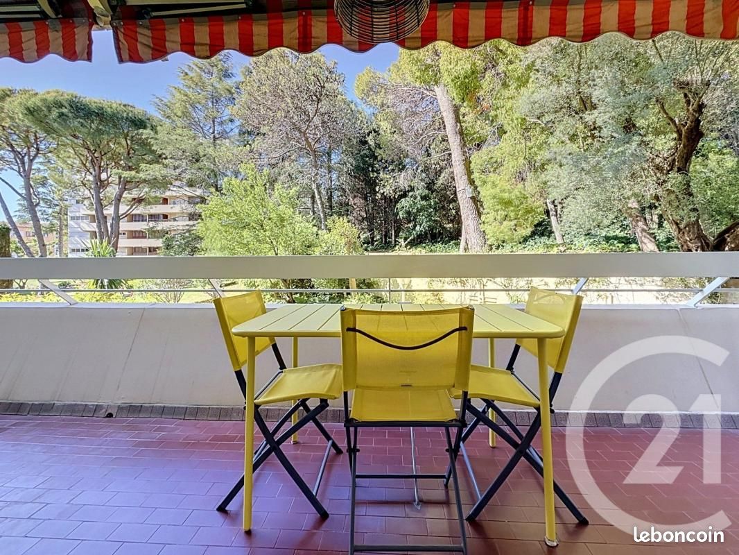 Appartement 3 pièces 70 m² · à Antibes · 70 m² · 339 000 €