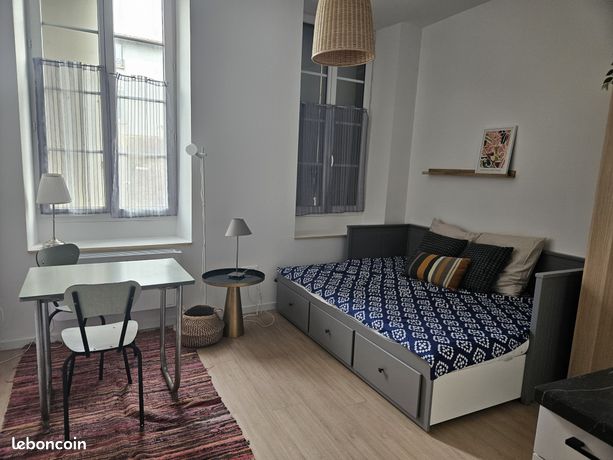 Studio 1 pièce 18 m²