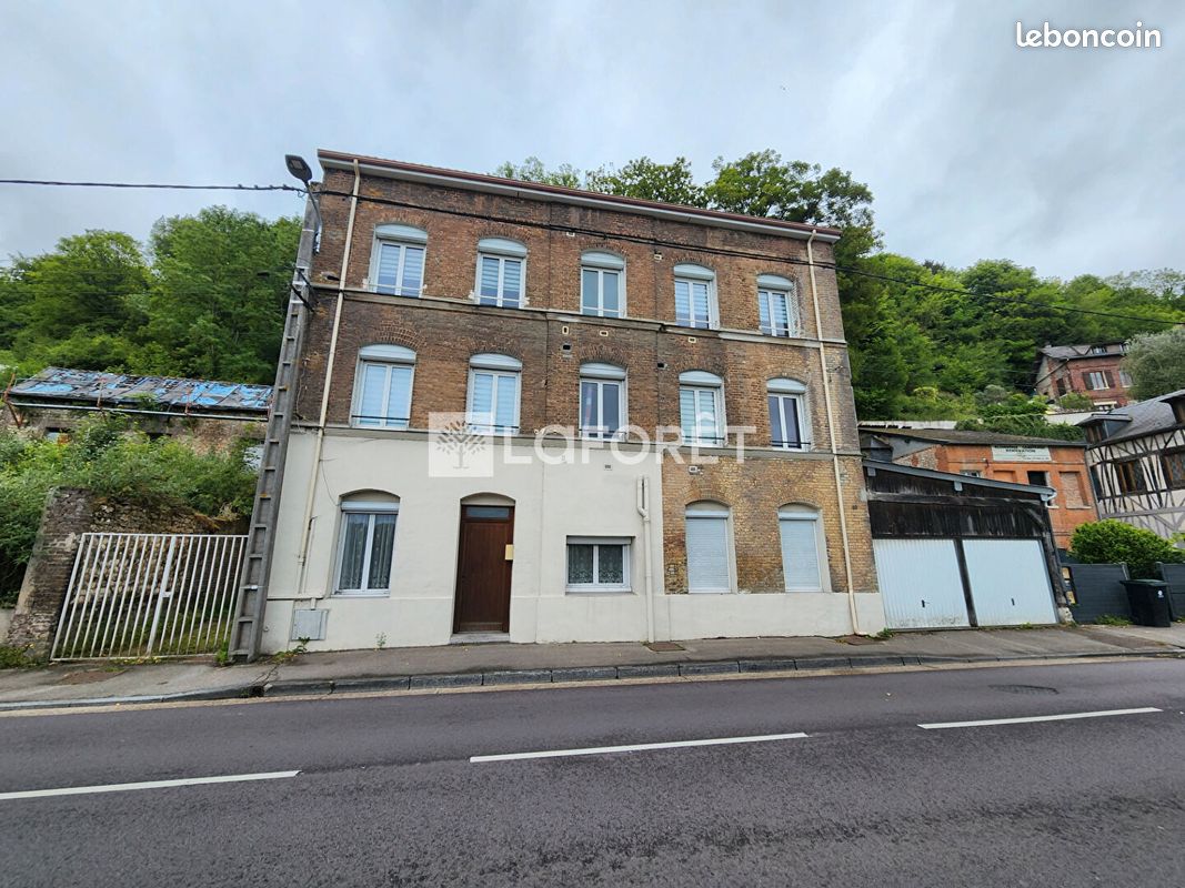 Immeuble 280 m² · à Orival · 280 m² · 233 500 €