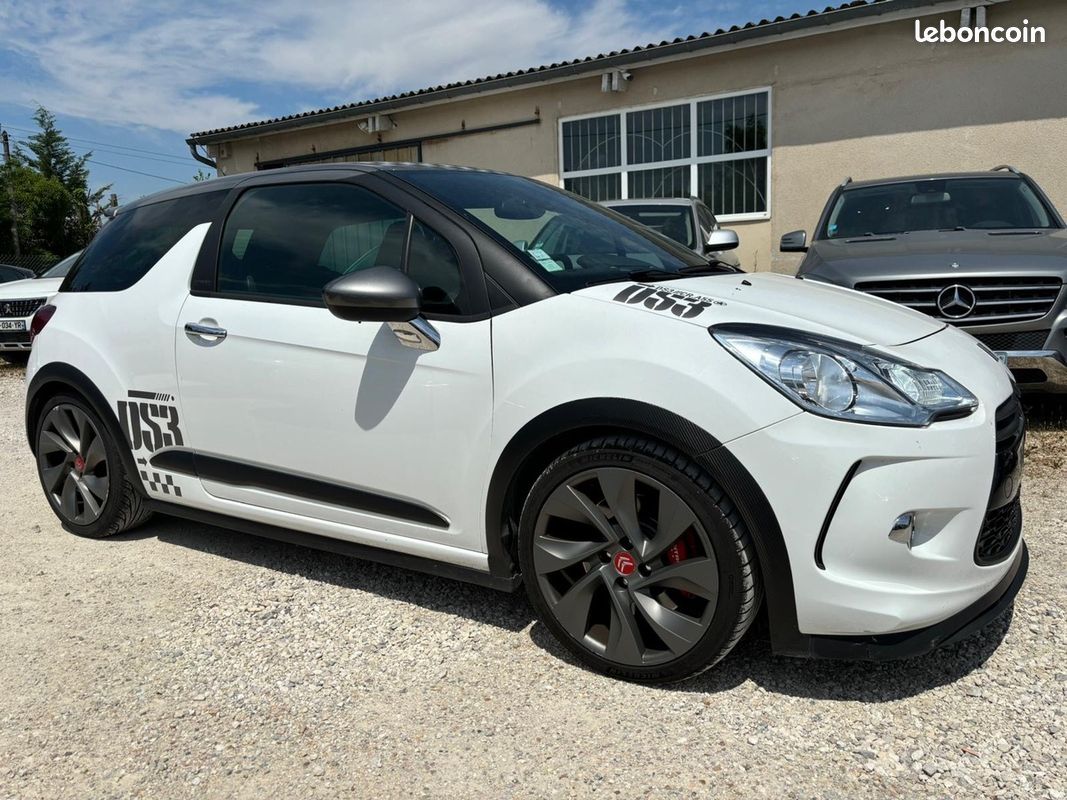 Citroën DS3 RACING TURBO 1.6 207CV BVM6 AVEC 87 000KM VENDUE 9990e ENTIEREMENT REVISEE ET GARANTIE (image 2)