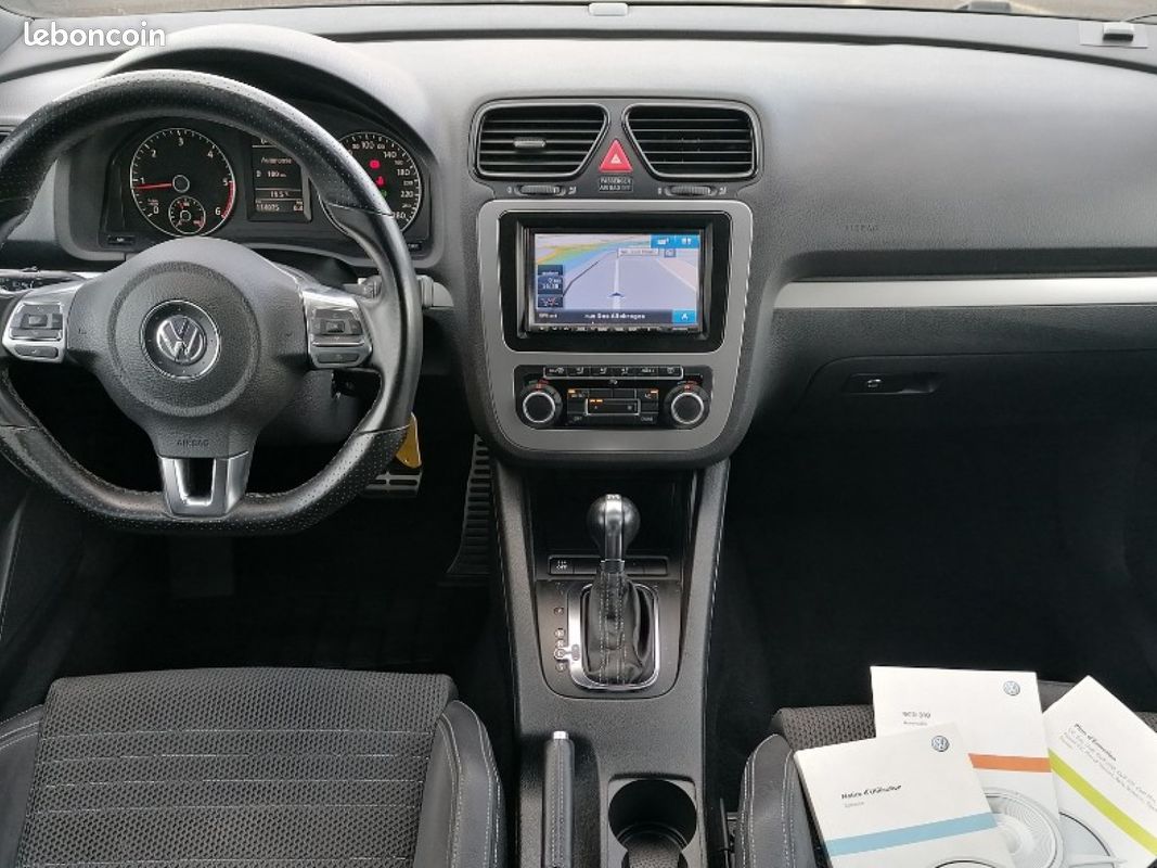 VOLKSWAGEN SCIROCCO 2.0 TDI 140 FAP Sportline DSG6 (image 4)