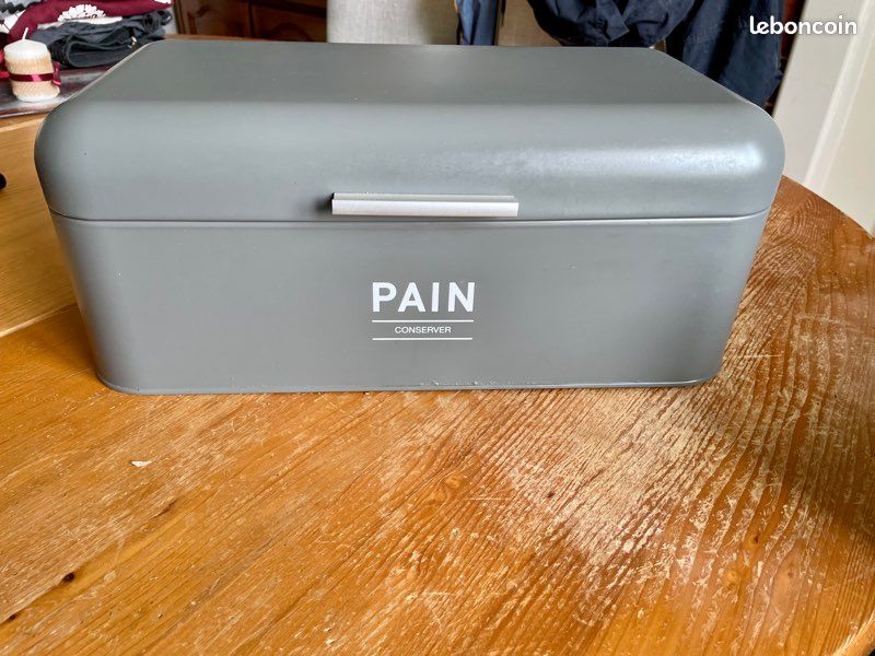 Boîte à pain (image 1)