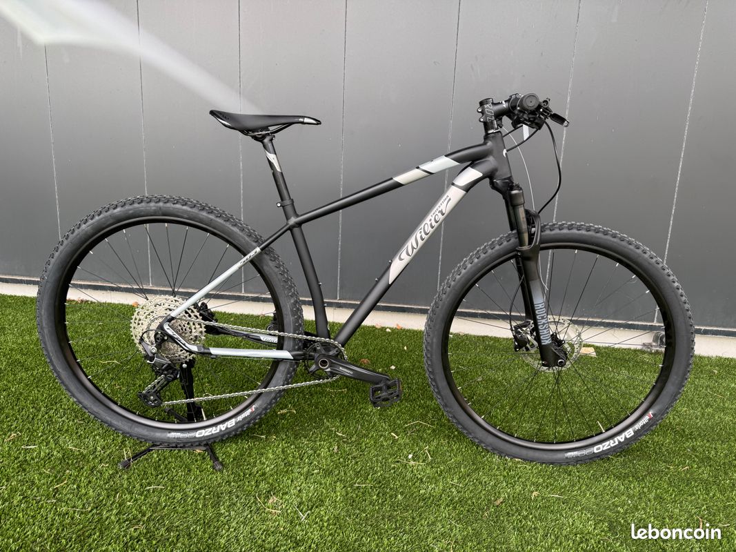 Wilier Destockage Vtt Specialized Cycling Villiers Velo De Route