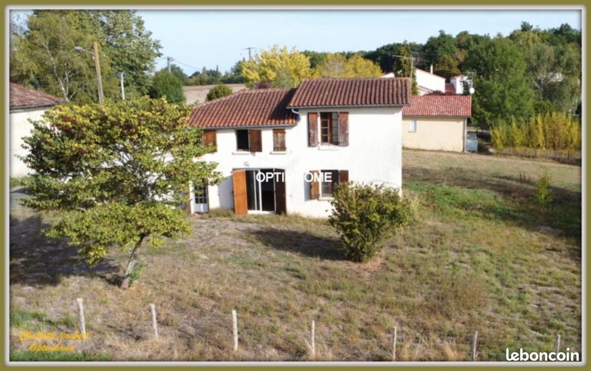 Maison 5 pièces 105 m² · à Chalais · 105 m² · 120 000 €
