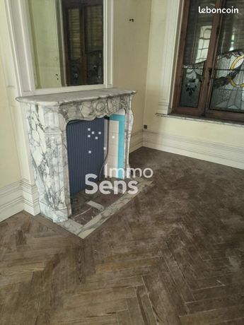 Maison 13 pièces 388 m²