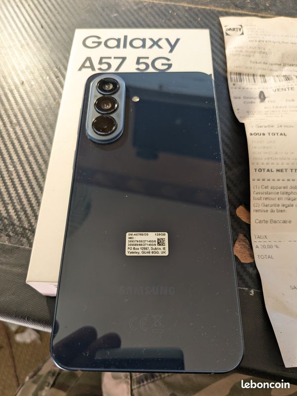 Samsung A57 5G acheté chez darty le 14/07/2026. Servi 1 mois (image 3)